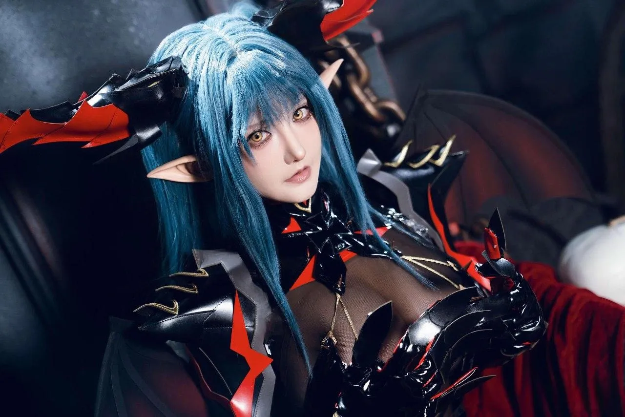 古阿扎 – 瑞吉娜【18P】